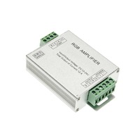 Stmívače a regulátory proužků - Zesilovač LED pásku