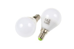 Patice E14 - LED žárovka E14 LU5W 260°