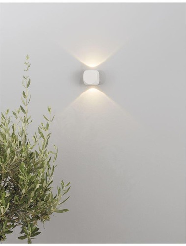 Nástěnná - NV 9226217 Venkovní nástěnné svítidlo ZARI bílý hliník a sklo Cree LED 2x2W 3000K 100-240V 2x38st. IP54 světlo ve dvou směrech - NOVA LUCE - foto 1
