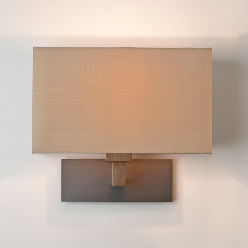 Dekorativní - AST 1080045 Nástěnné svítidlo Park Lane Grande 60W E27 bez stínítka bronz - ASTRO Lighting - foto 1