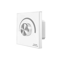 Stmívače a regulátory proužků - Regulátor jasu LED