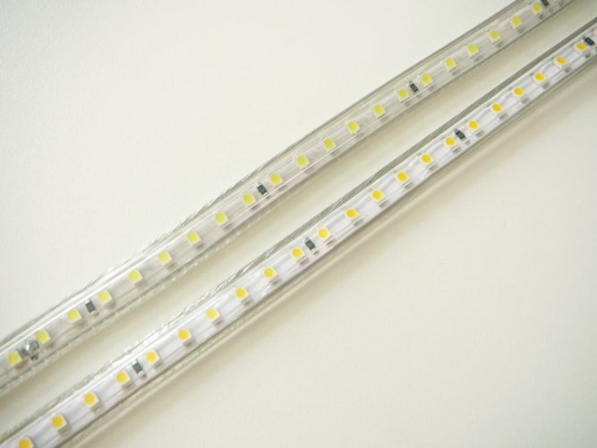 Jednobarevné LED pásky 12V, 24V, 230V - LED pásek 230V3-120LED-3528 7W 230V - foto 1