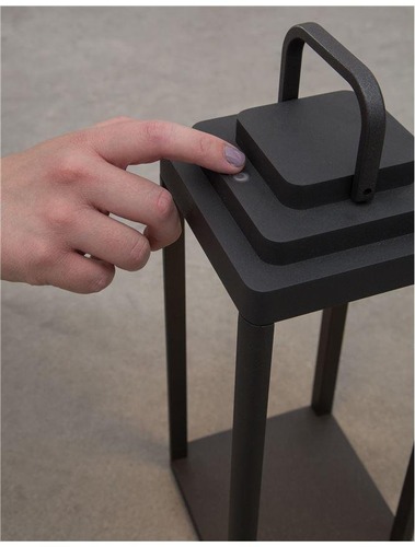 Na baterie - NV 9922350 Venkovní stolní lampa FIGI antracitový hliník LED 2W 3000K 5V DC 108st. IP65 dotykový vypínač / baterie / USB kabel / stmívatelné - NOVA LUCE - foto 1