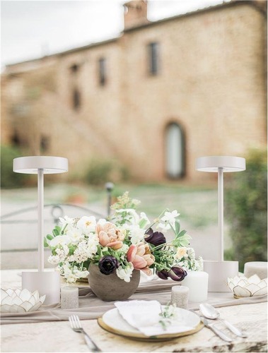 Na baterie - NV 9002863 Venkovní stolní lampa FUMO bílý hliník a akryl LED 2W 3000K 220-240V 163st. IP54 vypínač na těle / USB kabel - NOVA LUCE - foto 1