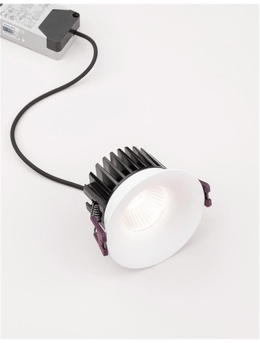Zapuštěná - NV 9232119 Zapuštěné svítidlo BLADE bílý hliník LED 12W 3000K 38st. IP65 - NOVA LUCE - foto 1