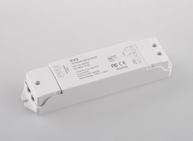Zesilovače pro LED pásky - FAN RF-AMPLIFICATORE-5CH Zesilovač DI POTENZA 12-24 V DC 5 A x 5 CH max 25 A 10,7x7,5x2,4 cm - FANEUROPE
