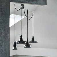 Vícečetná - BRO PC00891_016 Shadows set free, závěsné svítidlo, ručně foukané sklo, lesklá černá / černý dub / černý kabel, 5x5W LED GU10 dim - BROKIS A