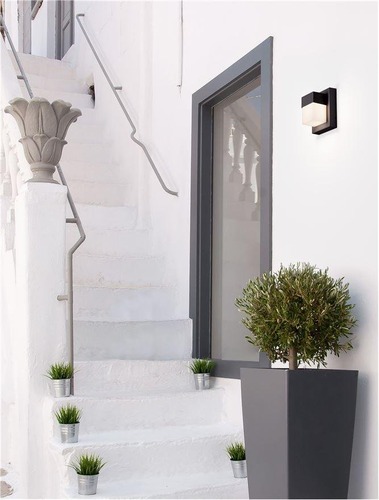 Nástěnná - NV 9060205 Venkovní nástěnné svítidlo LETO černý hliník akrylový difuzor LED 10W 3000K 220-240V 120st. IP65 - NOVA LUCE - foto 1