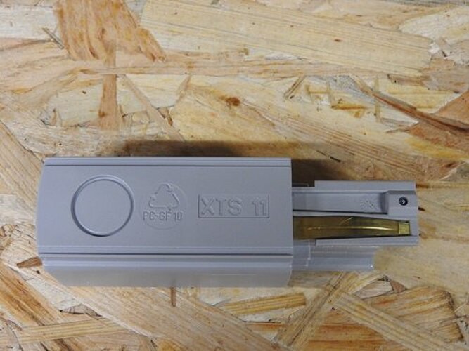 Lišty a příslušenství NORDIC - LI XTS11-1 3.O Napájení šedé - LIVAL - foto 1