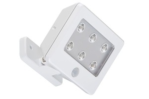 Reflektory - BRI 2276066 LED venkovní svítidlo s čidlem 12 cm 6x0,06W 7lm bílé (starý kód: BRI 2276-066) - BRILONER