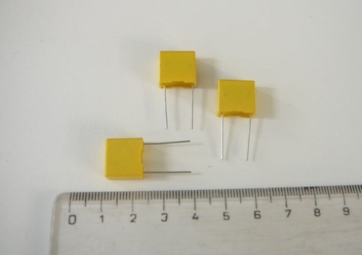 Usměrňovače, odrušovače, zkratéry, součástky - Odrušovač blikání LED - foto 1