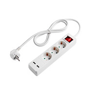Zásuvky a adaptéry - 3 zásuvky + tlačítko ON/OFF a 2xUSB