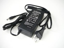 Napájecí zdroje 12V - LED zdroj 12V 72W zásuvkový