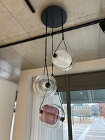 Vícečetná - BRO PC00937_KOMPLET Capsula - komplet závěsné svítidlo, černý baldachýn (40cm) + 3x stínidlo (uvnitř fialové / čiré / opalínové sklo), černý kov, černý kabel 3x 7,5W LED 2700K - BROKIS A