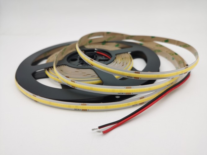 Hlavní osvětlení - FAN STRIP24V-COB-480F LED pásek COB DC24V KAPTON 480 LED/m 15W/m 8490 lm 6000K 0,8x500 cm - FANEUROPE - foto 1