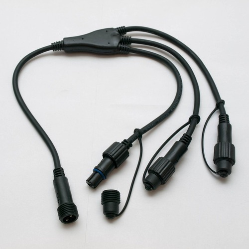 Příslušenství - DLED EFX12T T rozbočovač - 3 výstupy, černý - foto 1