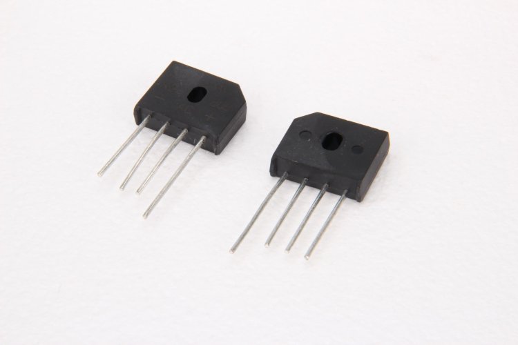 Usměrňovací můstky - foto 1