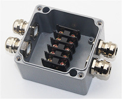 Spotřební materiál a příslušenství - Vodotesný hliníkový box svorkovnice IP68 - 4 terminály