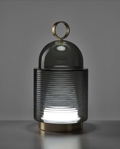 Stolní lampy dekorační - BRO PC01288_005 Stolní svítidlo DOME NOMAD LINES LARGE sklo hnědé kouřové lesklé / mosaz / černý kabel nabíjecí USB2/MAG, 5V - BROKIS - foto 1