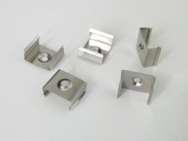 Úchyty, spojky, závěsný materiál - Úchyt profilu N7