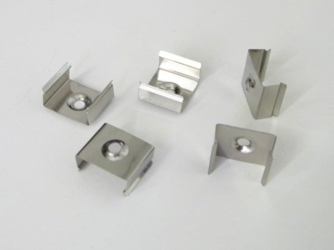 Úchyty, spojky, závěsný materiál - Úchyt profilu N7 - foto 1