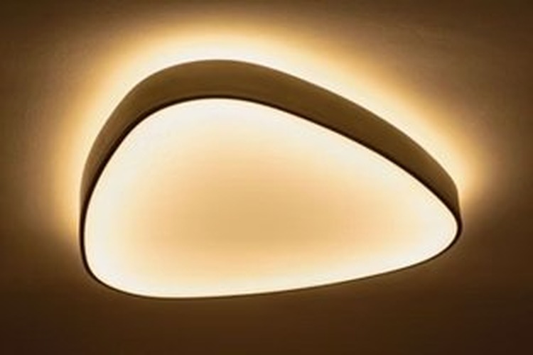 Plafoniéry - LUM TRI SLIM 600 Stropní svítidlo TRI SLIM 600 LED TW 1800-4000K + RGB + INDIRECT TW 600x100mm 48W + 24W Casambi bílé - LUMILOGY - foto 1