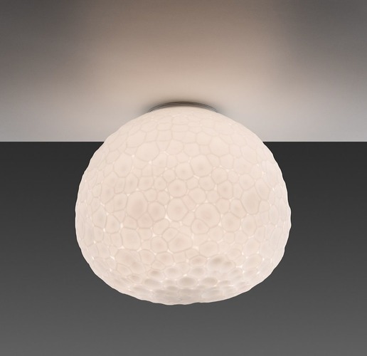 Kruhová - AR 1704110A Stropní / nástěnné svítidlo METEORITE 15 E14 bílé foukané sklo - ARTEMIDE - foto 1