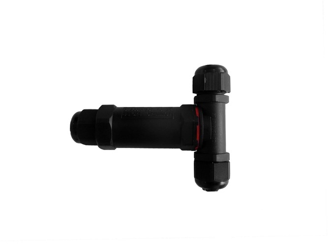 Příslušenství - CEN CNT kabelová &quot;T&quot; spojka LED 3xkabel 3x1,5mm2, 450V/24A - IP68 – Box   - CENTURY - foto 1