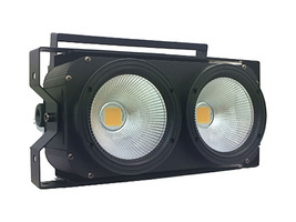 Jevištní efekty - LED COB Blinder 2X100 W