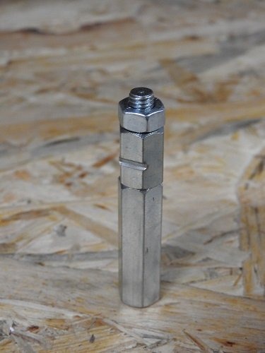 Lišty a příslušenství NORDIC - LI SKB40-1 AKCE - Úchyt ŠEDÝ SKB 40-1 ALU - LIVAL - foto 1