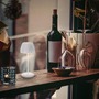 Stolní lampy dekorační - BRILO 7552016 Nabíjecí stolní lampa Riffle Mini - 20 cm, 1,5W, 150lm, bezdrátová, LED, stmívatelné, dotykový vypínač, bílé - BRILO - foto 10