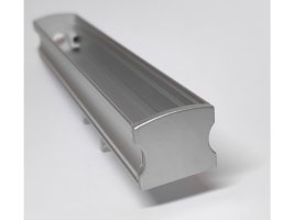 Difuzory a koncovky - Koncovka profilu SURFACE 2 plná, stříbrná