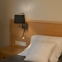 Dekorativní - FARO 20173-03 FRAME nástěnná lampa, starozlatá/černá, se čtecí lampičkou - FARO - foto 2