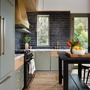 Dekorativní - HVLG 273-42-CE Závěsné svítidlo EVERLEY mosaz/sklo mosaz/opál E27 1x40W - HUDSON VALLEY (Corbettt) - foto 4