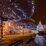 Venkovní řetězy - DLED SFNX120 DecoLED LED světelný řetěz, 20m, ledově bílá s FLASH efektem, 120 diod, černý kabel SFNX120 - foto 4