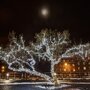Venkovní řetězy - DLED SFNX120 DecoLED LED světelný řetěz, 20m, ledově bílá s FLASH efektem, 120 diod, černý kabel SFNX120 - foto 5