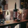 Stolní lampy dekorační - BRILO 7522017 Serina LED bezdrátová stolní lampička IP44, stmívatelná, dotykový vypínač, zlatá - BRILO - foto 6