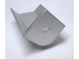 Difuzory a koncovky - Koncovka pro profil CORNER 5 s otvorem, stříbrná