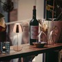 Stolní lampy dekorační - BRILO 7522013 Serina LED bezdrátová stolní lampička IP44, stmívatelná, dotykový vypínač, měď - BRILO - foto 8