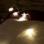 LED osvětlení na BATERIE - DLED BL01 DECOLED LED světelný řetěz na baterie hvězdy, ledově bílá, 1,8 m - foto 9